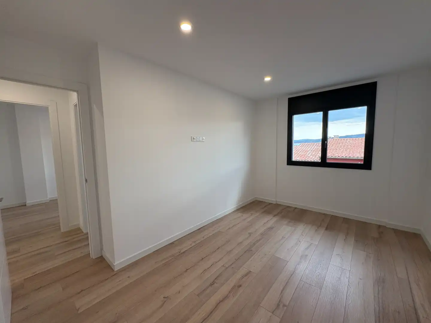 Schlafzimmer von Wohnung zum Verkauf in Torelló mit Heizung, Parkett und Ofen
