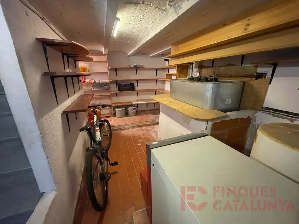 Kitchen of Houses for sale in Anglès  with Terrace and Balcony