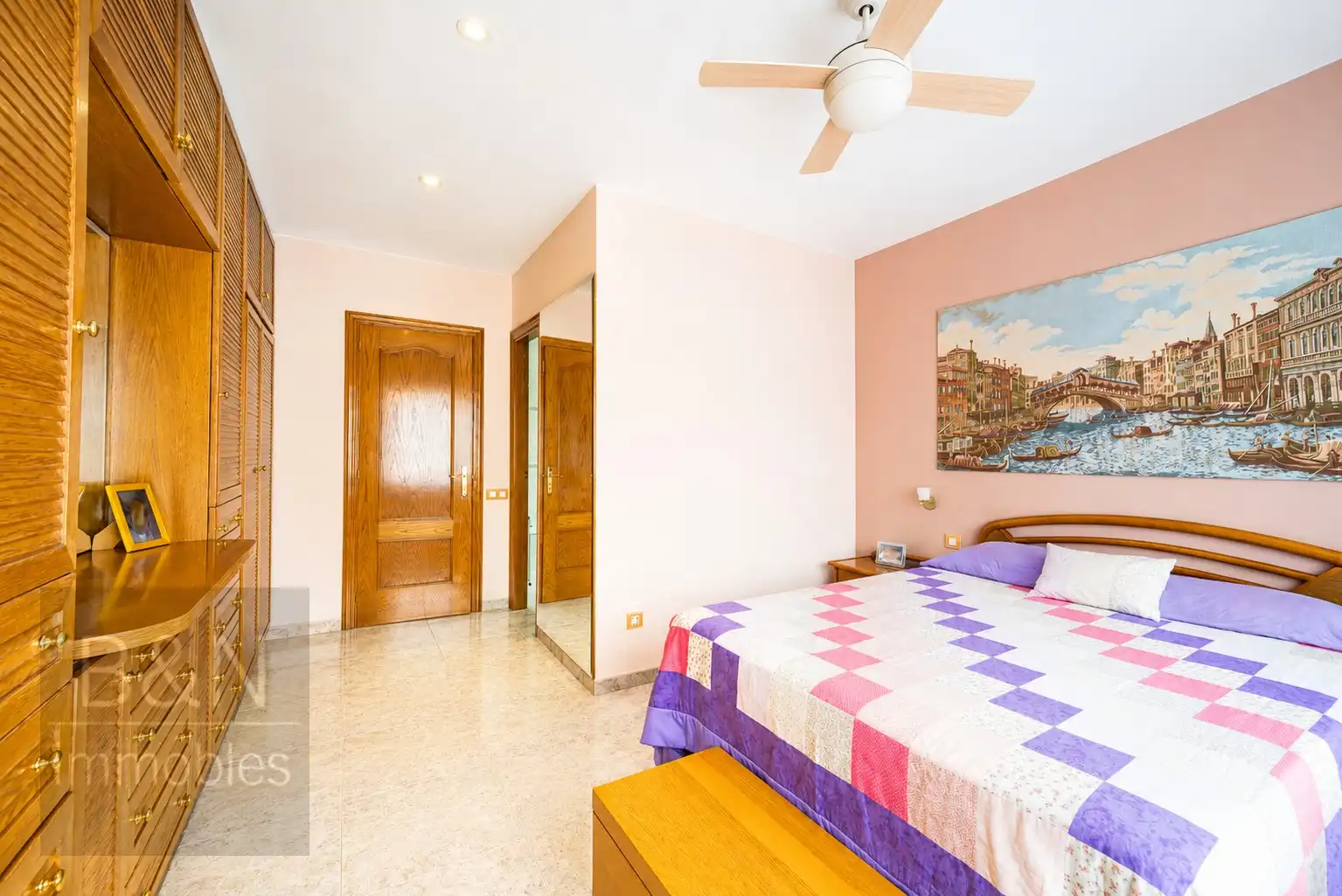 Habitación de Casa o chalet en venta en Terrassa con Aire acondicionado, Calefacción y Terraza