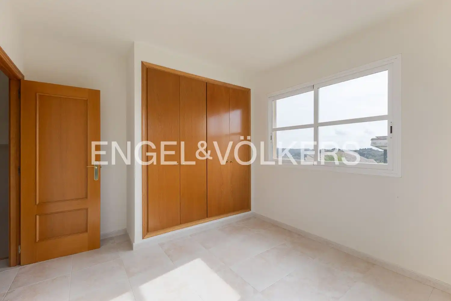 Houses for rent in Riba-roja de Túria, Valencia