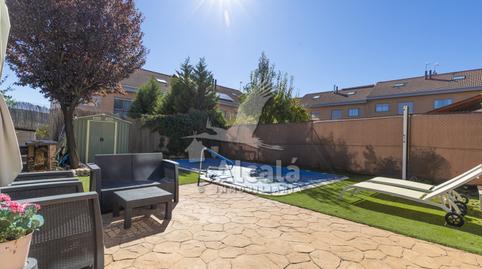 Foto 2 de Casa adosada en venda a Los Hueros, Madrid