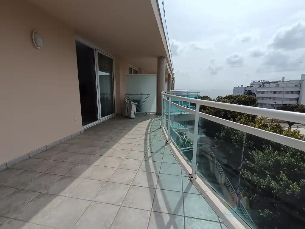 Flat for rent in Calle De La Mediterrania, Ses Figueretes - Platja d'en Bossa - Cas Serres