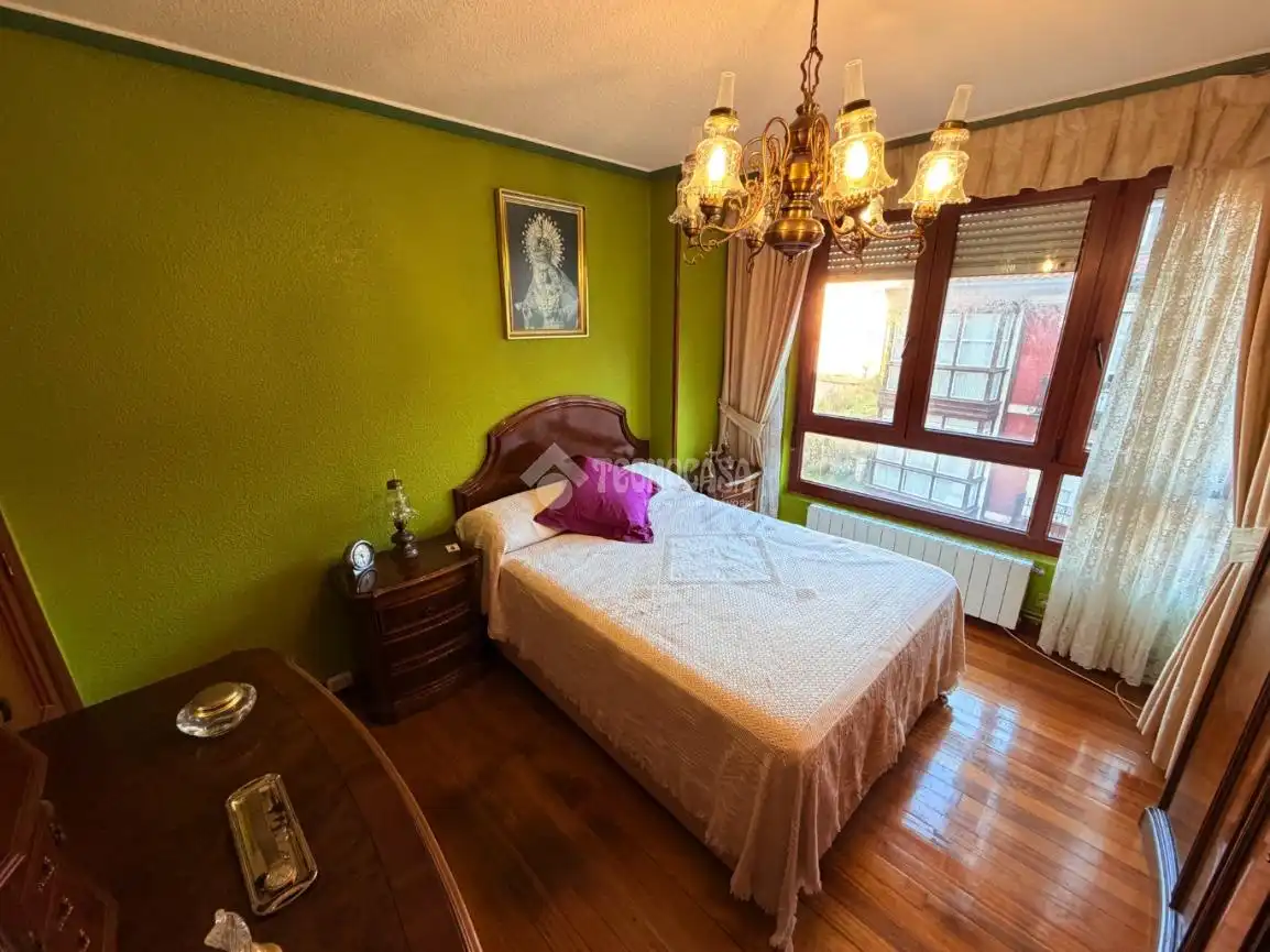 Habitación de Piso en venta en Santander con Calefacción, Parquet y Trastero