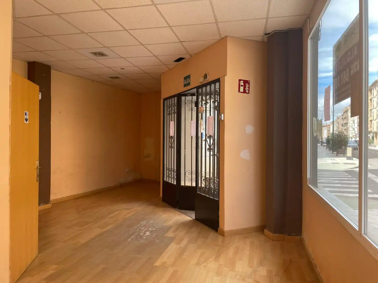 Local commercial à vendre à Ejea de los Caballeros, imagen 4