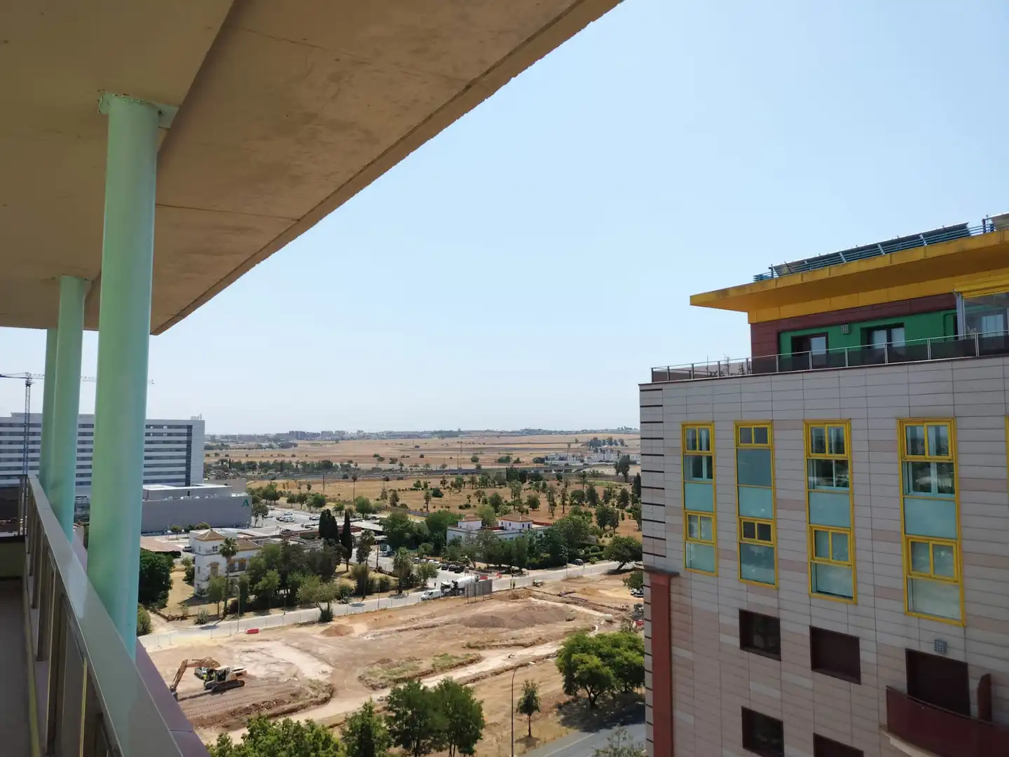 Vista exterior de Piso en venta en Sevilla con Aire acondicionado y Terraza