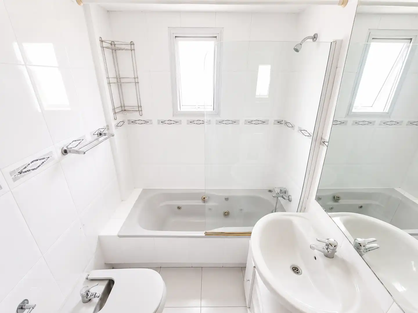 Baño de Piso en venta en Coslada con Aire acondicionado, Calefacción y Terraza