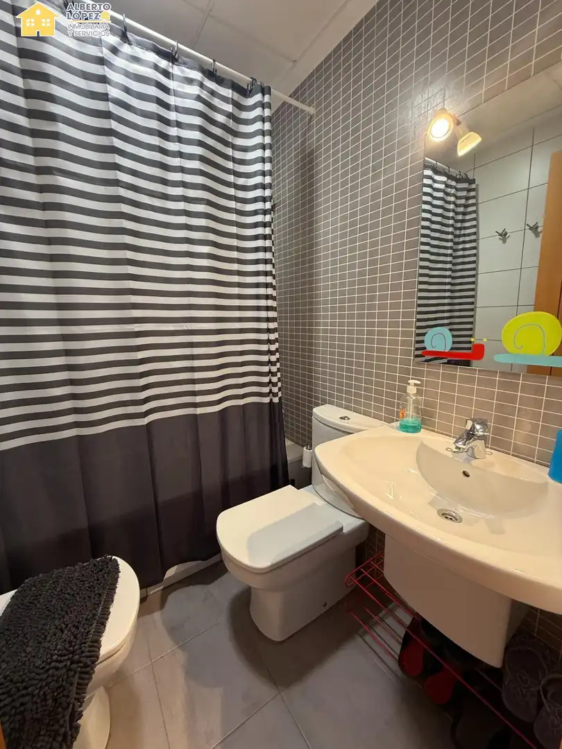 Apartment with pool to rent in Los Arenales del Sol, imagen 17