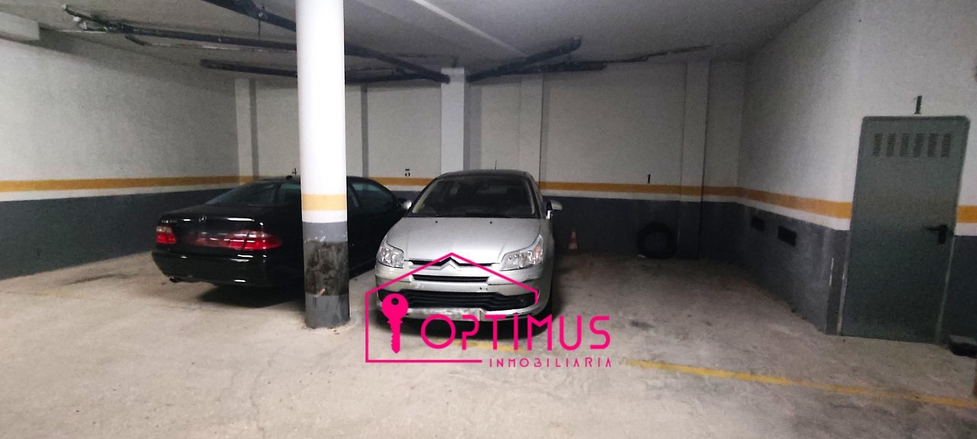 Aparcament de Garatge en venda en Turís