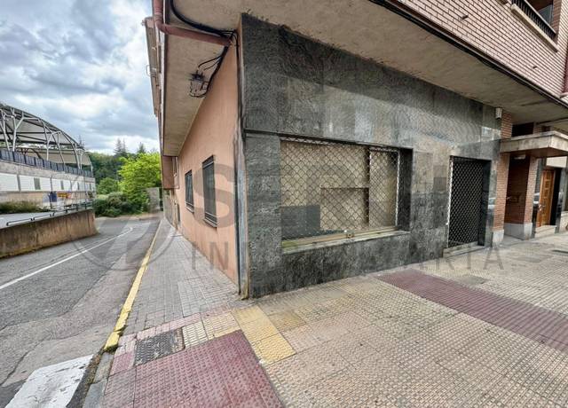 Local comercial en Alquiler en Ezequiel González en Ezequiel González - Conde de Sepúlveda