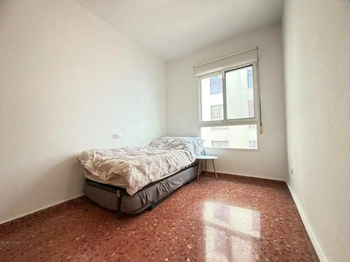 Dormitori de Àtic en venda en Alicante / Alacant amb Aire condicionat, Calefacció i Terrassa