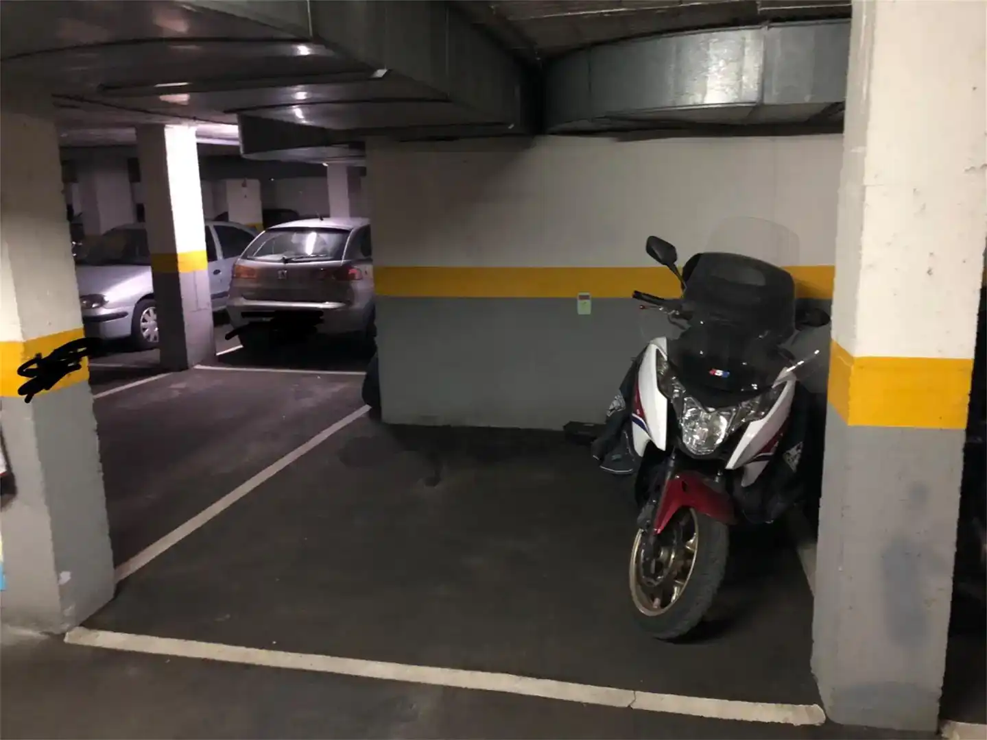 Garage for rent in Calle de Puentelarra, Santa Eugenia