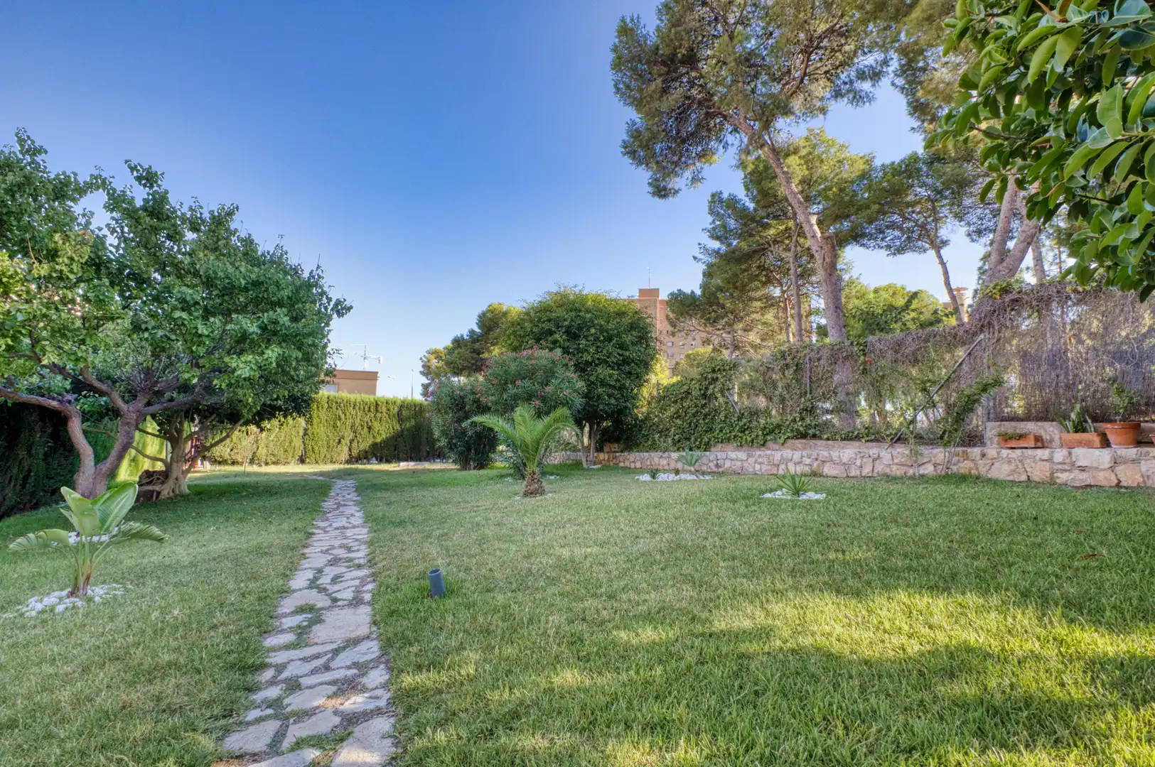 Garten von Wohnung zur Miete in Alicante / Alacant mit Klimaanlage, Heizung und Privatgarten