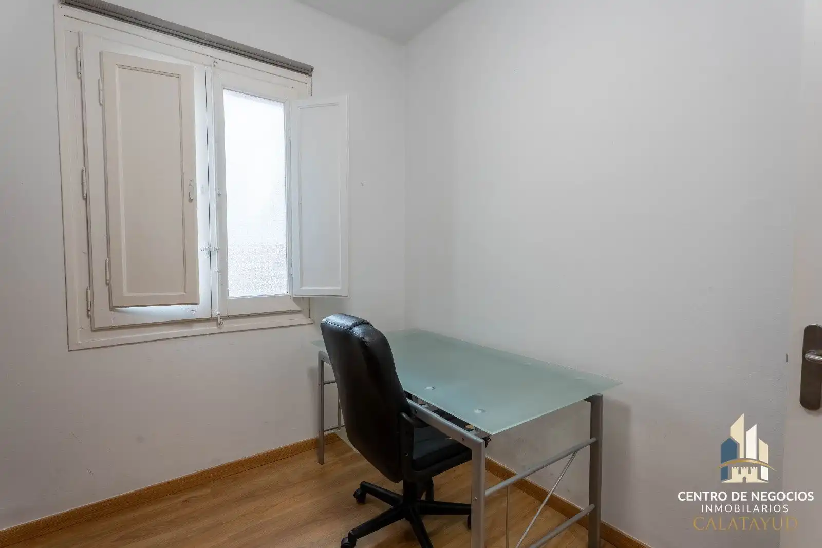 Habitación de Piso en venta en Calatayud con Calefacción, Parquet y Terraza