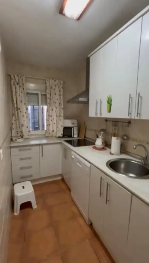 Casa a schiera con terrazza in affitto a El Rinconcillo, imagen 11
