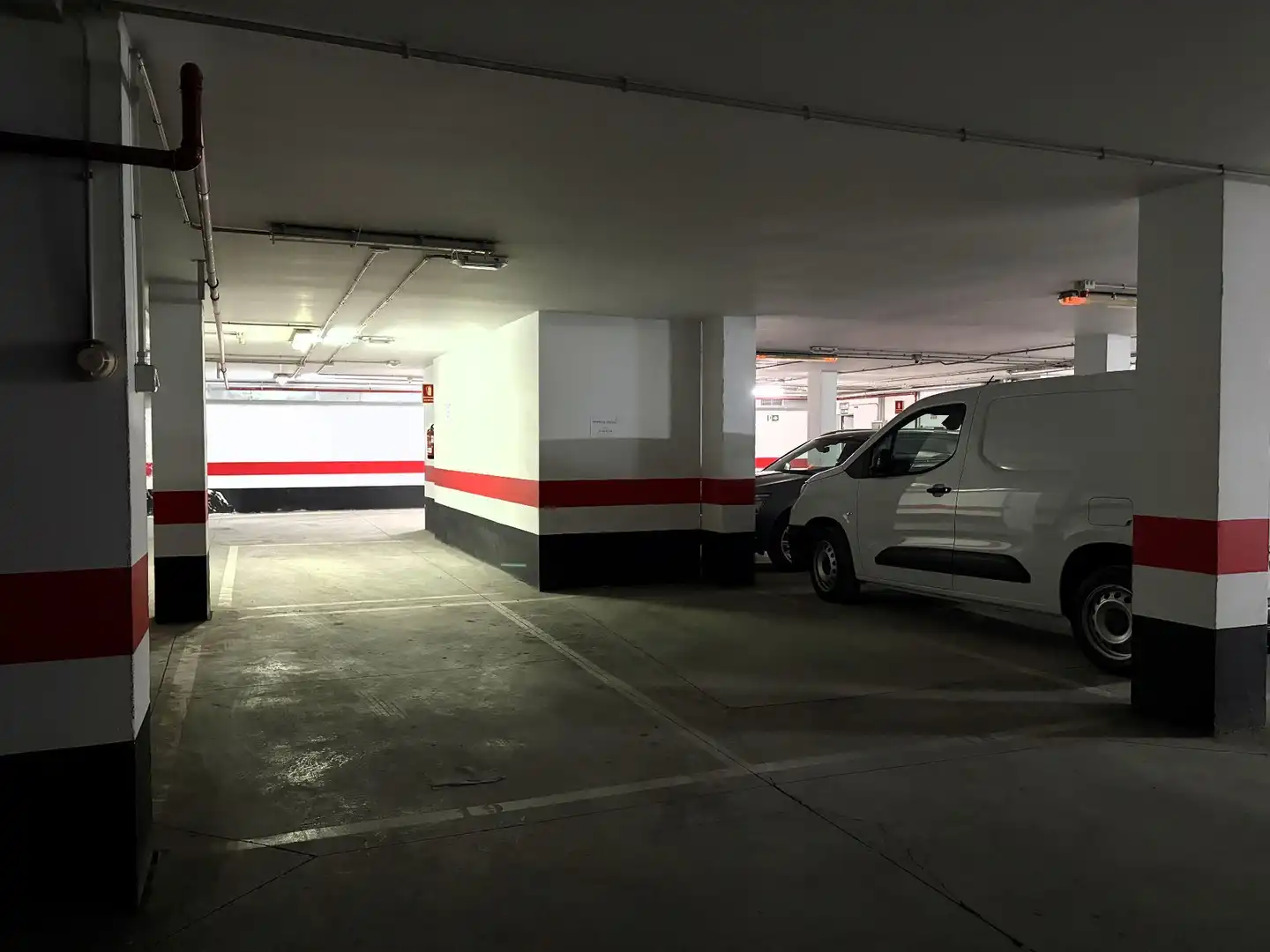 Parkplatz von Garage zum Verkauf in Telde
