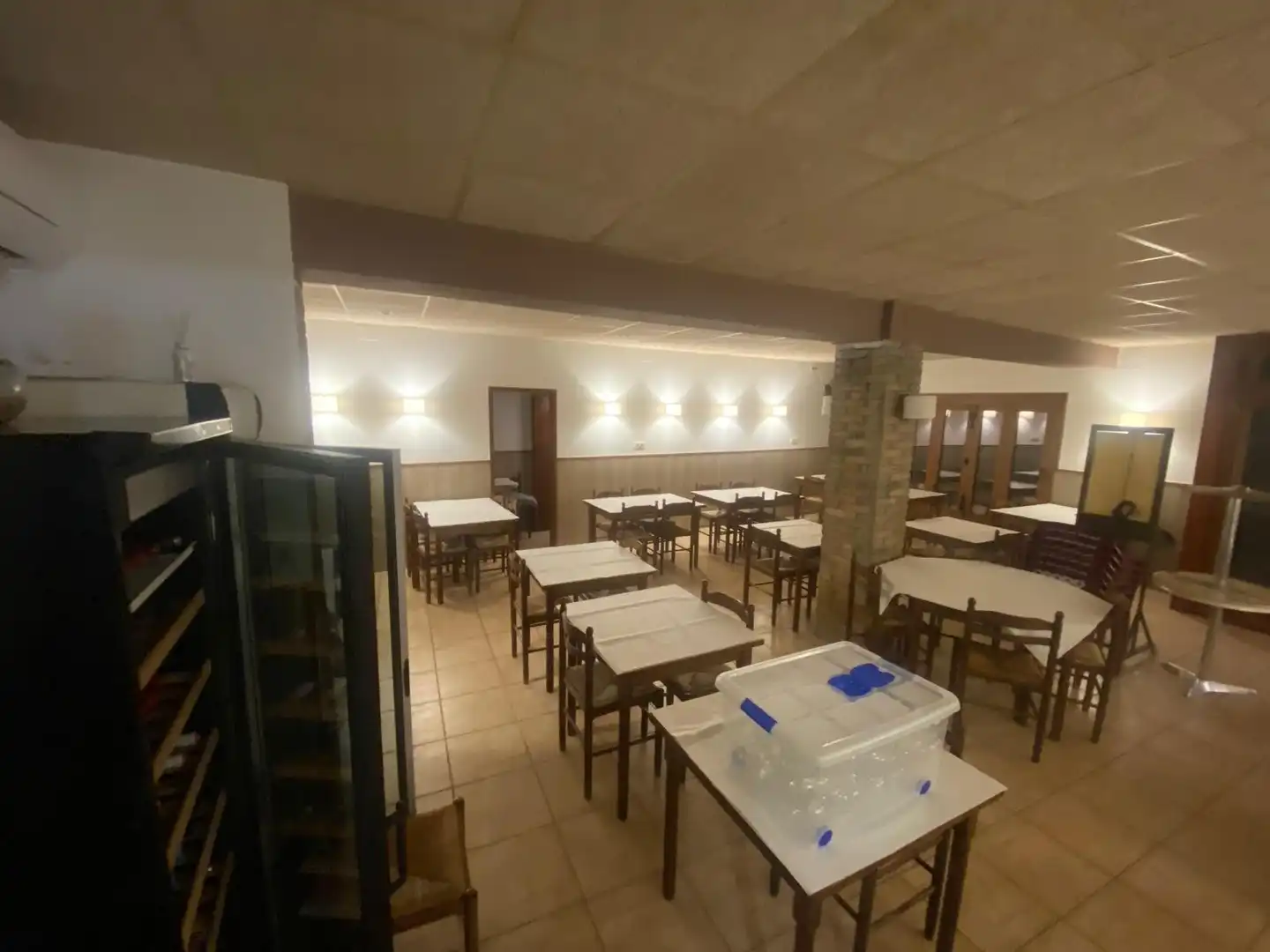 Locale commerciale in cessione a Sant Pere Pescador, imagen 9