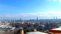 Vista exterior de Àtic en venda en  Barcelona Capital amb Aire condicionat, Calefacció i Parquet