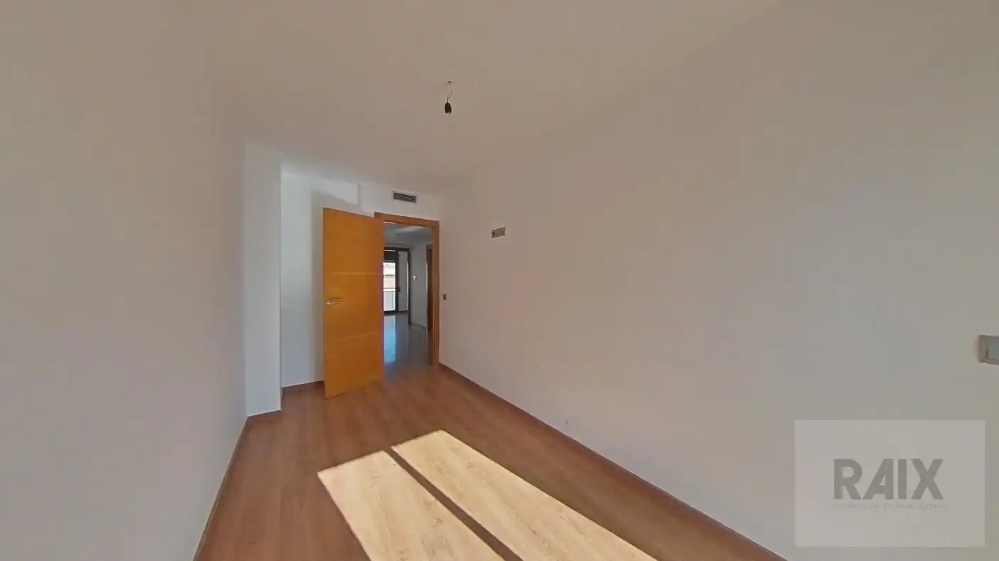 Dormitori de Dúplex en venda en L'Hospitalet de Llobregat amb Aire condicionat, Calefacció i Terrassa