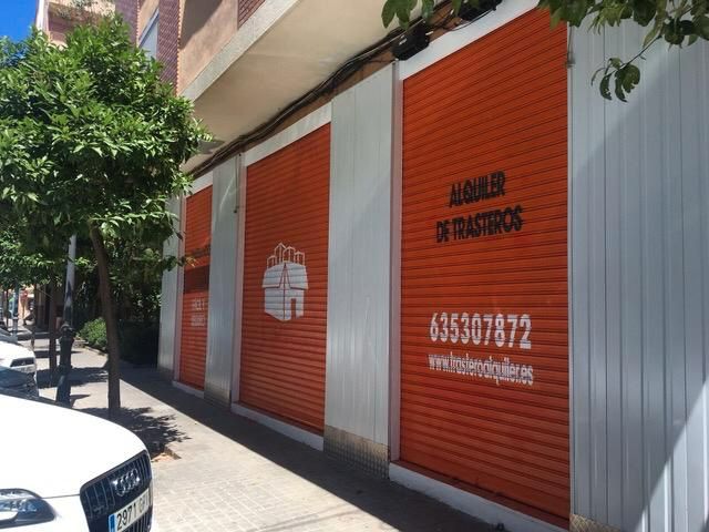 Box room to rent in  Valencia Capital  with Alarm