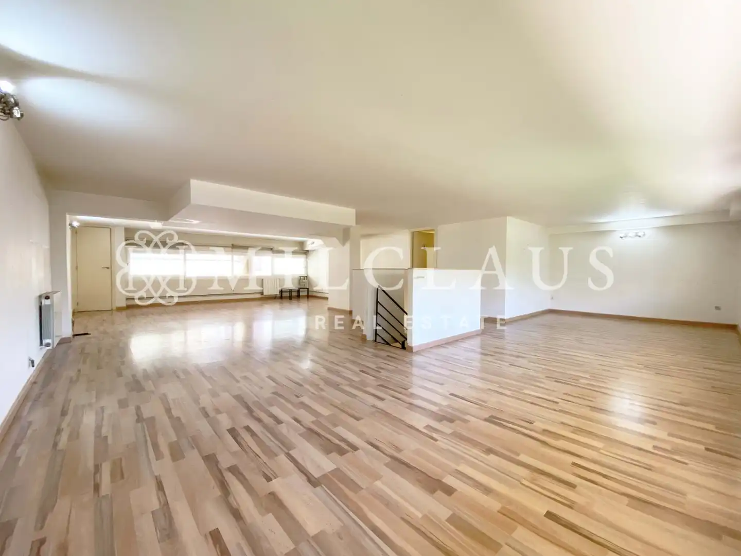 Flat for sale in Carrer de Sicília, imagen 2