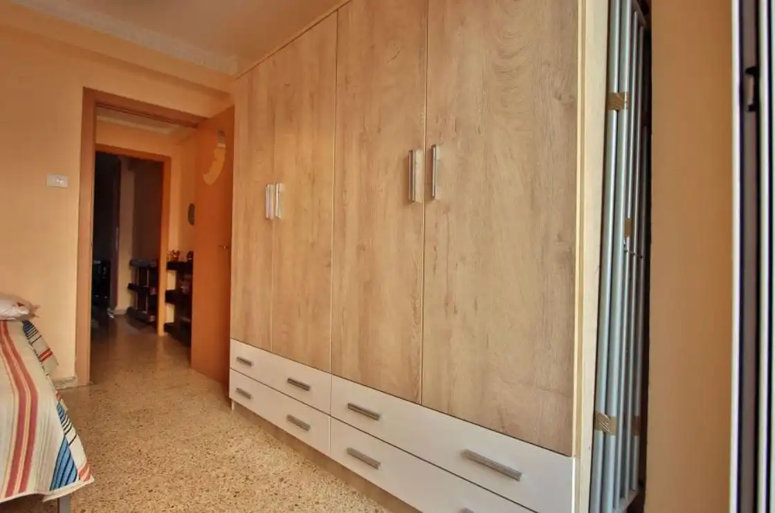 Schlafzimmer von Wohnung zur Miete in Valencia mit Möbliert
