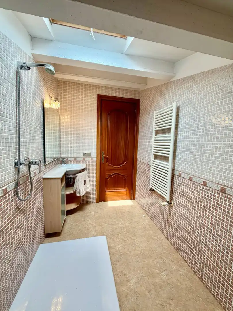 Baño de Casa o chalet en venta en Banyeres del Penedès con Aire acondicionado, Calefacción y Terraza