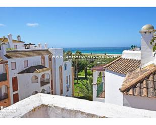 Exterior view of Attic for sale in Zahara de los Atunes  with Terrace, Storage room and Furnished