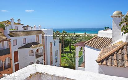 Exterior view of Attic for sale in Zahara de los Atunes  with Terrace, Storage room and Furnished