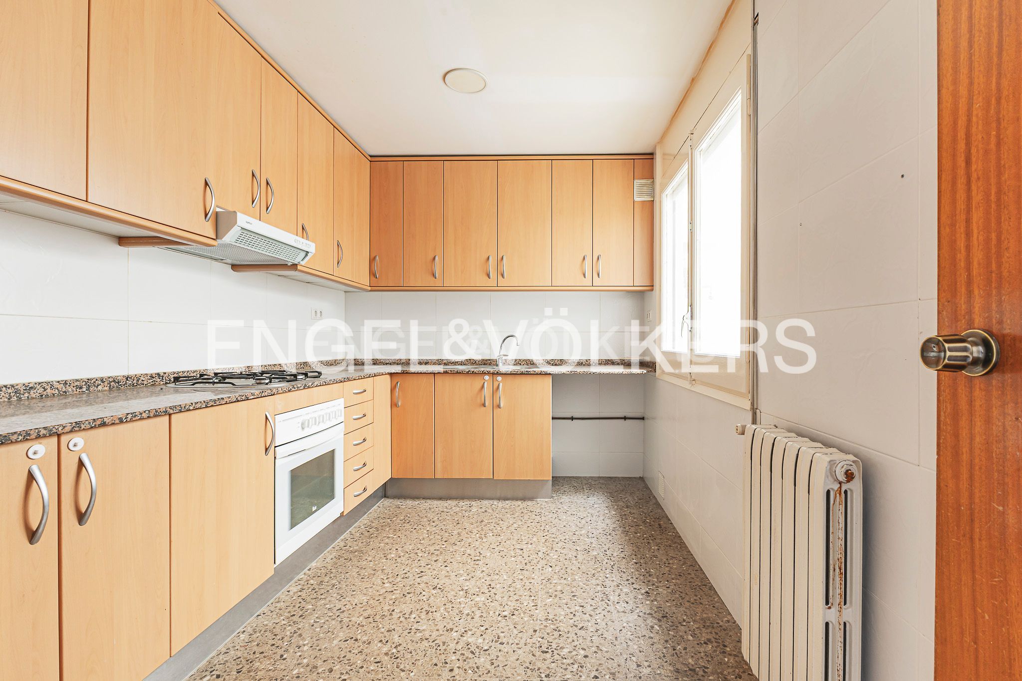 Cocina de Casa o chalet en venta en Viladecans con Calefacción, Jardín privado y Terraza