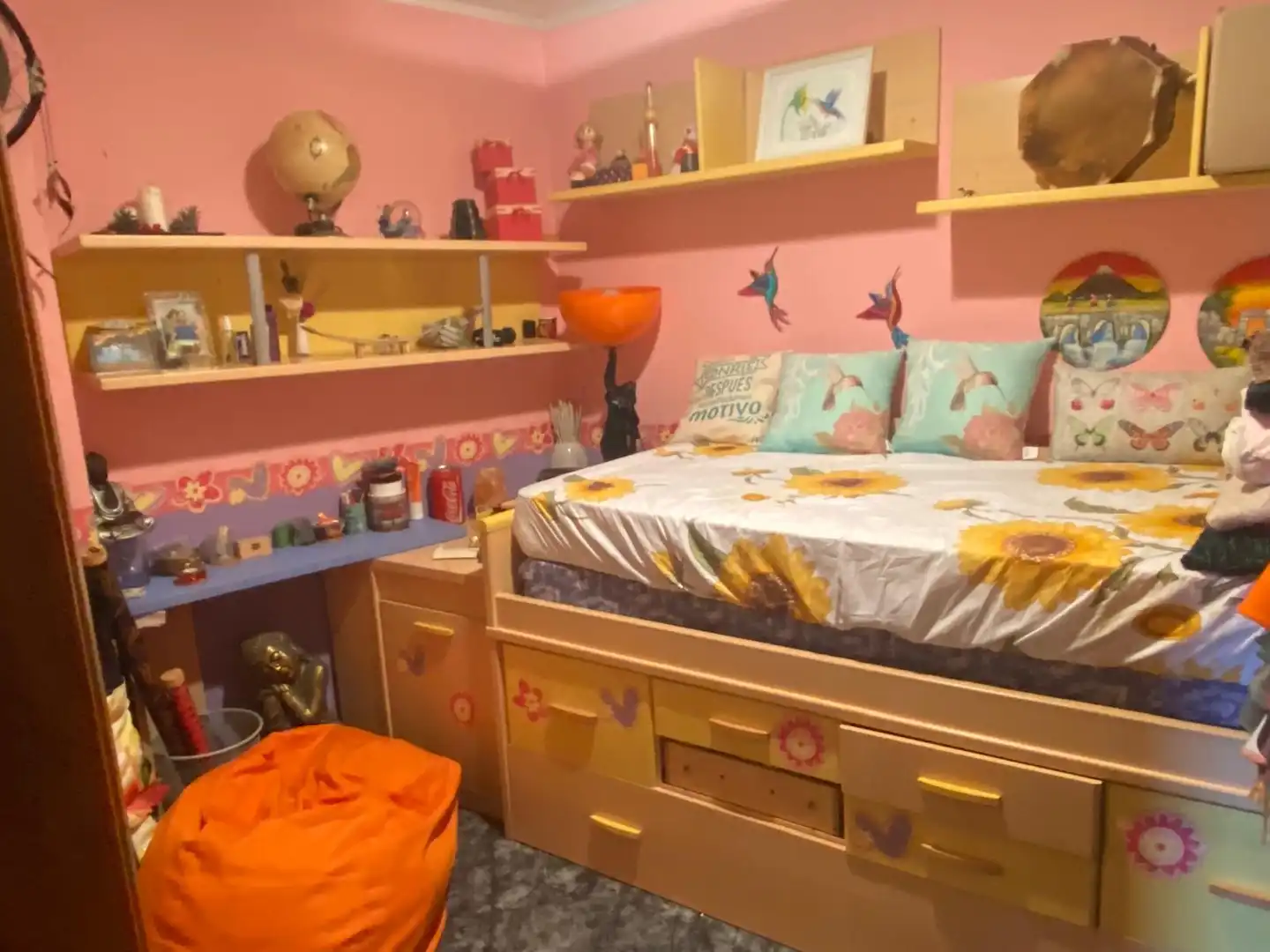 Habitación de Piso en venta en Santa Coloma de Gramenet con Aire acondicionado, Horno y Balcón