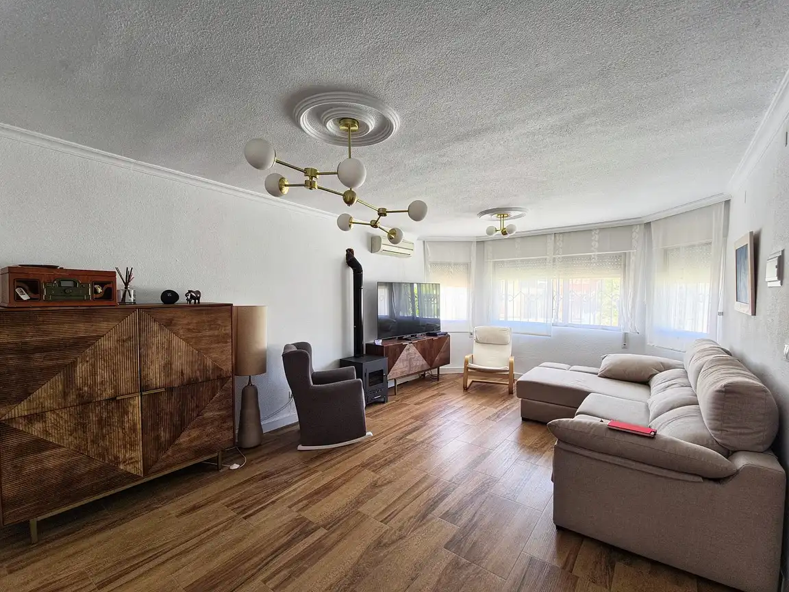 Sala d'estar de Casa o xalet en venda en Cartagena amb Aire condicionat
