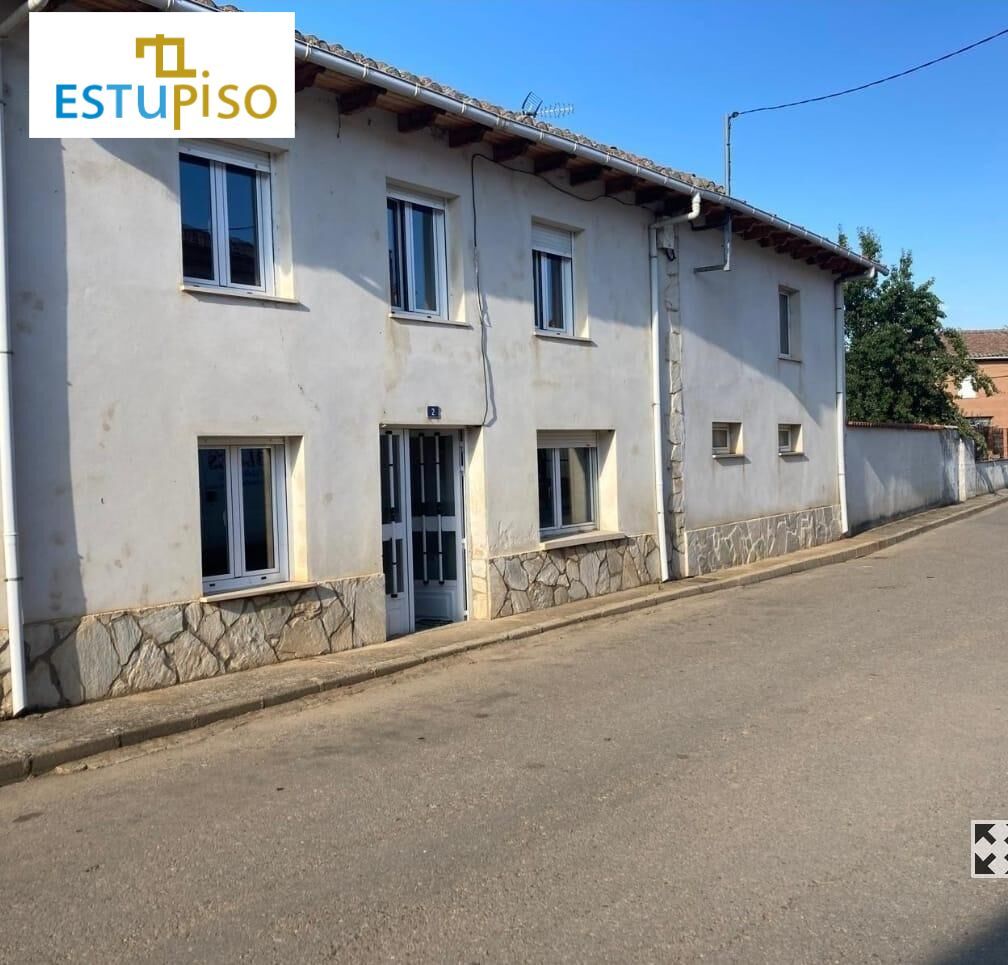 Exterior view of House or chalet for sale in Valdepolo  with Heating and Private garden