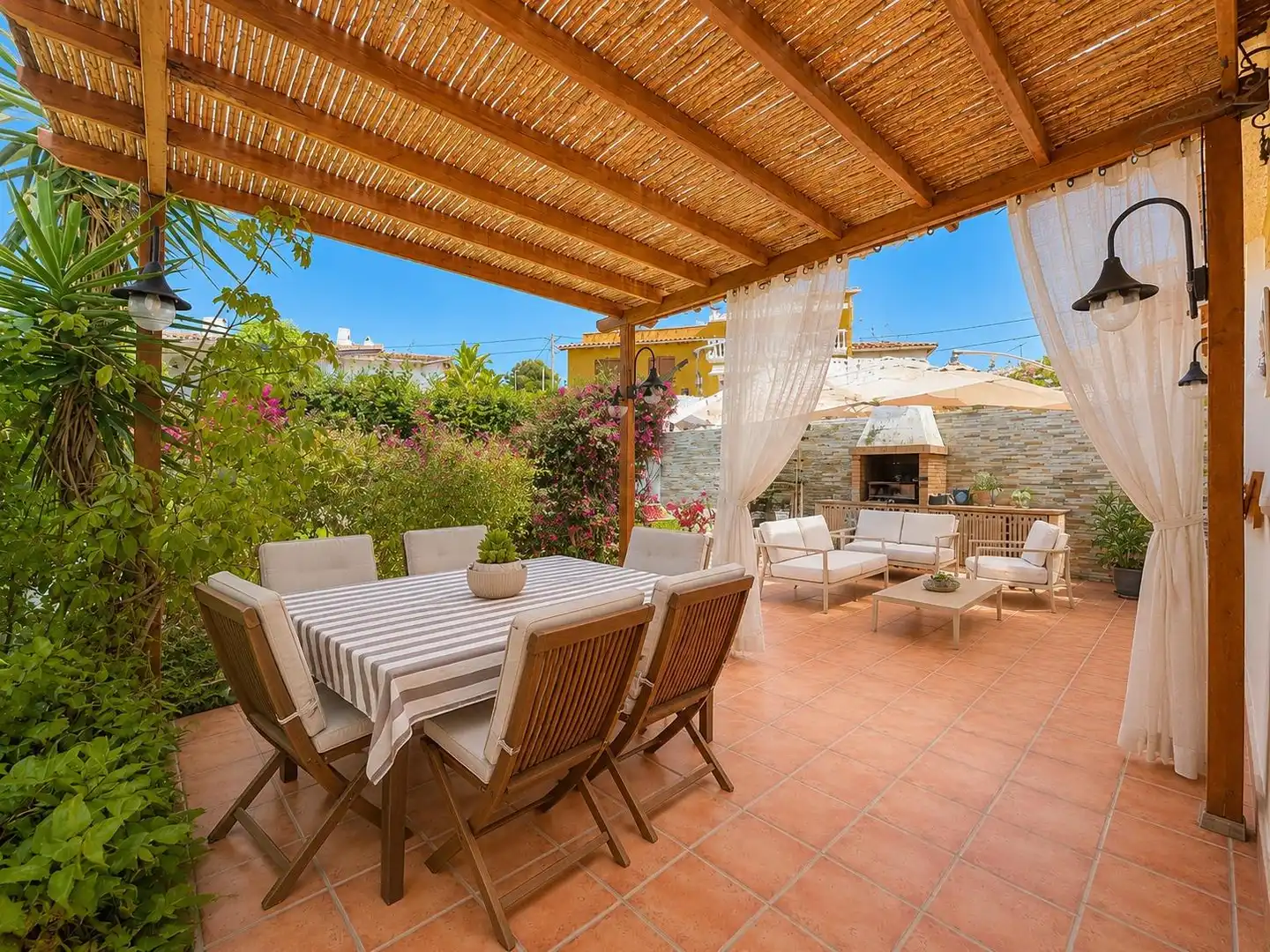 Terraza de Casa o chalet en venta en Sant Pere de Ribes con Aire acondicionado, Calefacción y Jardín privado
