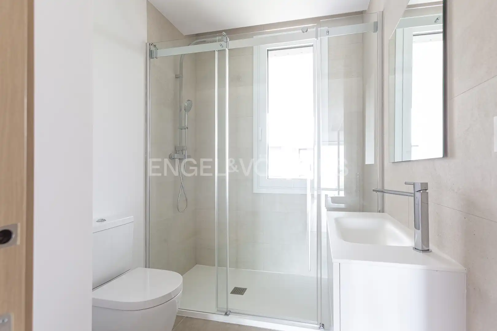 Badezimmer von Erdgeschoss zur Miete in Prado de Somosaguas - La Finca