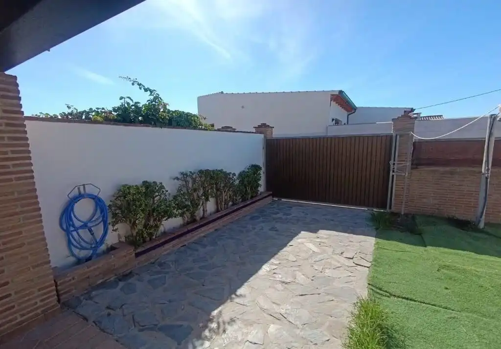 Garden of Houses for sale in Barbate  with Private garden and Furnished