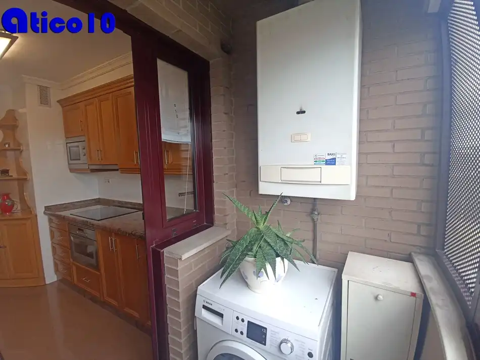 Flat for sale in Calle Doctor Antonio Bascarán Asúnsolo, Cerdeño - El Palais - Mercadín