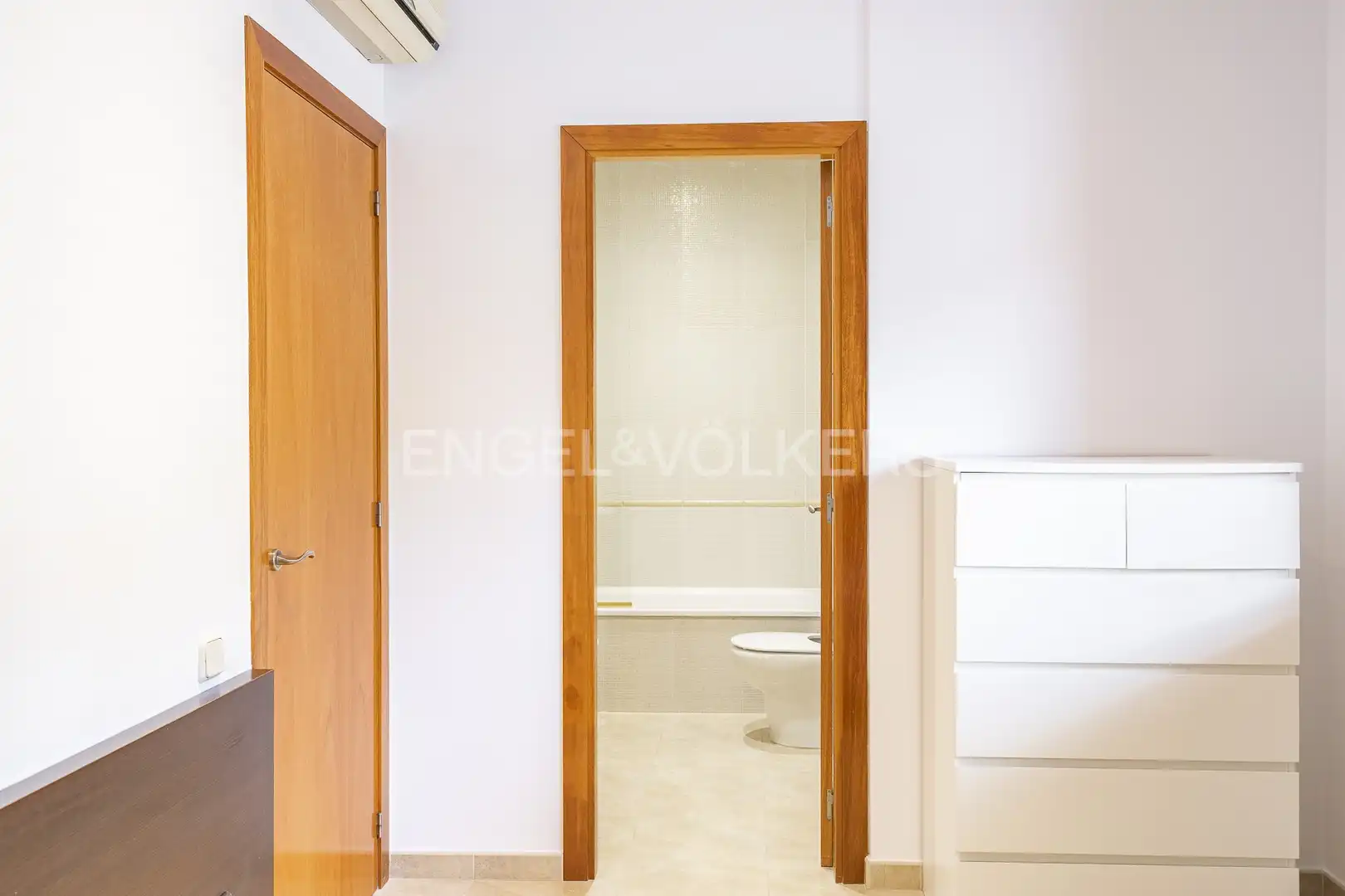 Flat for rent in Caldes d'Estrac  with Air Conditioner, Heating and Terrace