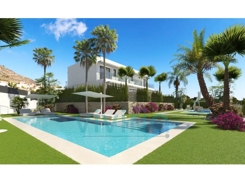 Terraced house with pool for sale in Golf Bahía, imagen 10