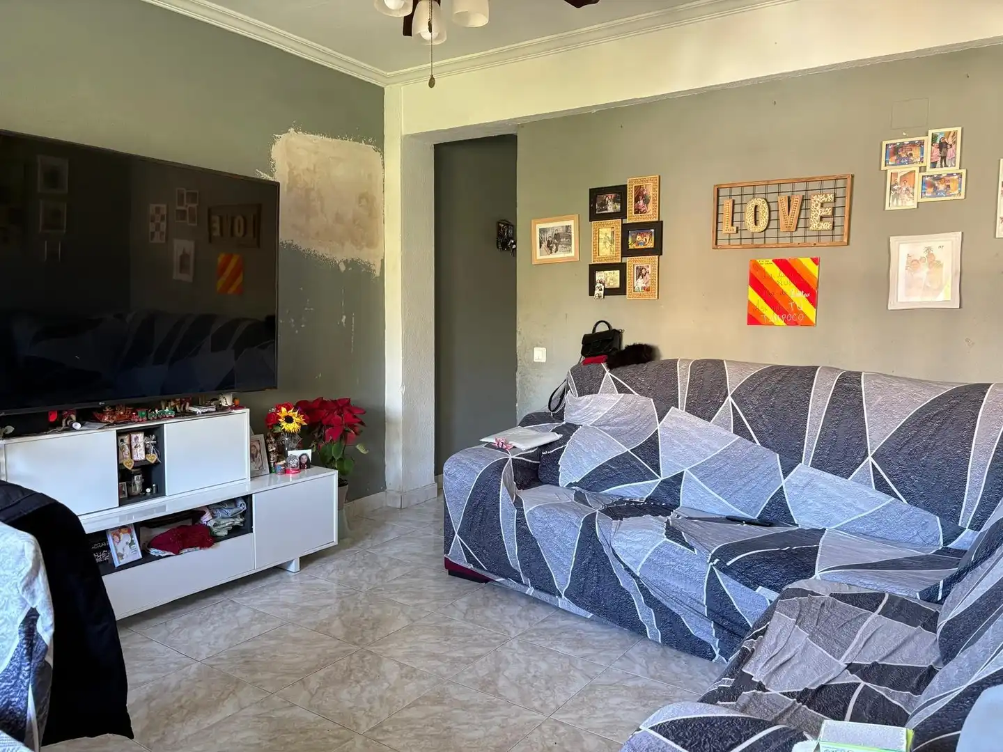 Living room of Flat for sale in Sevilla