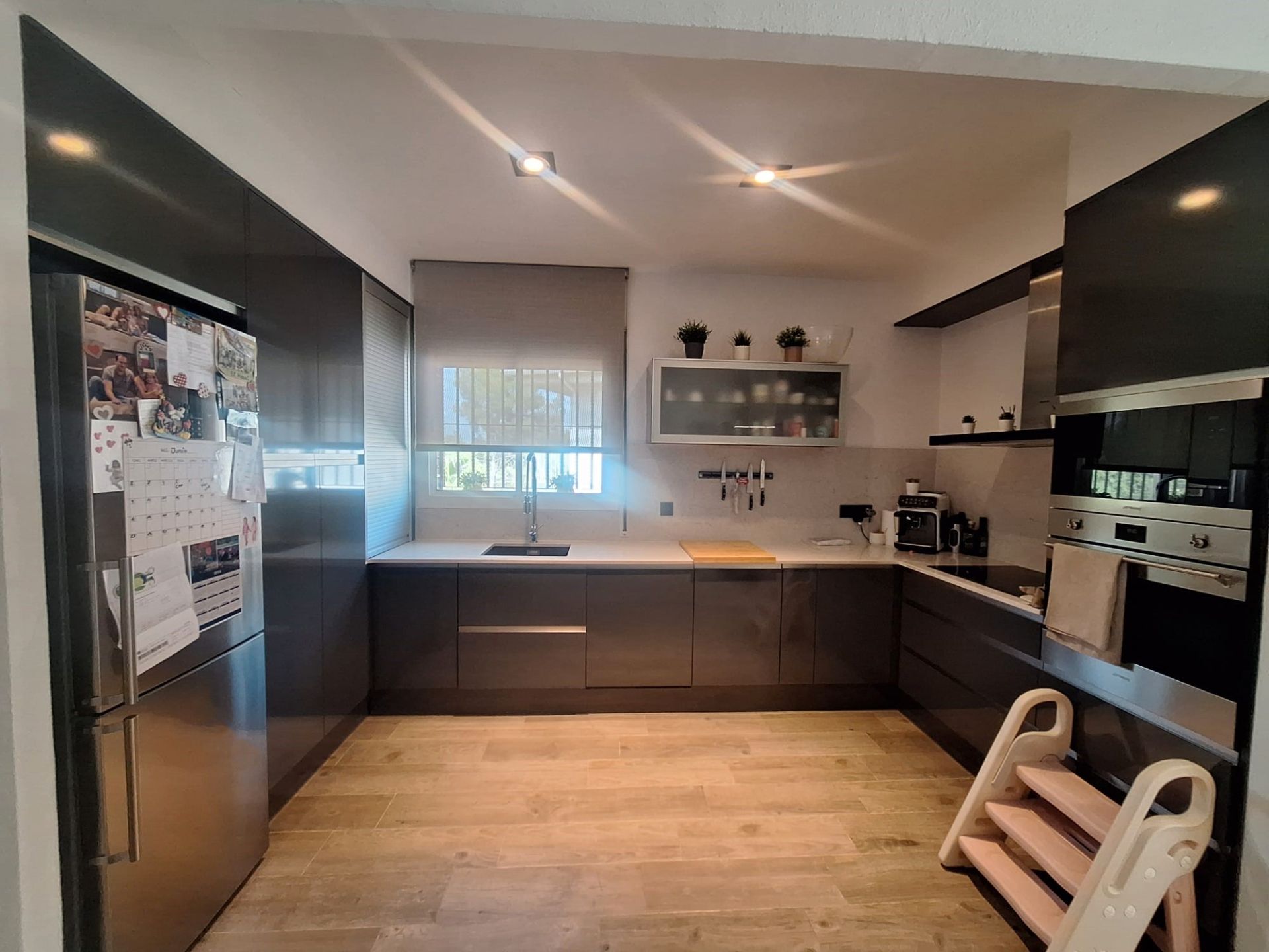 Cuina de Casa o xalet en venda en Sant Esteve Sesrovires amb Aire condicionat, Calefacció i Jardí privat