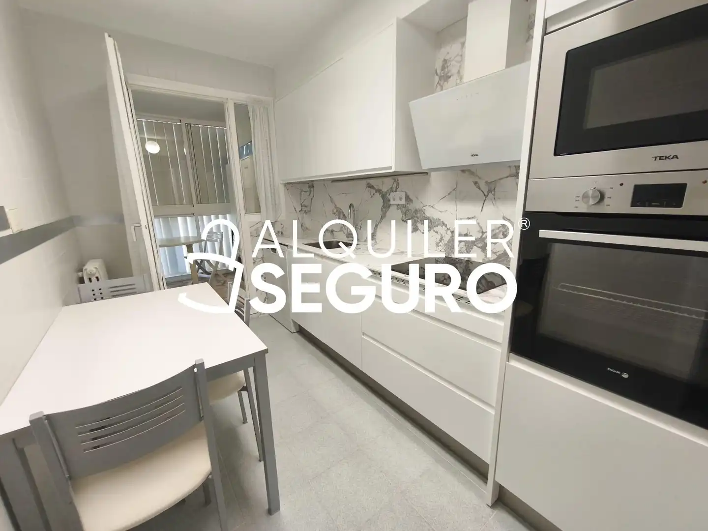 Cocina de Piso de alquiler en Zaragoza con Aire acondicionado, Calefacción y Terraza