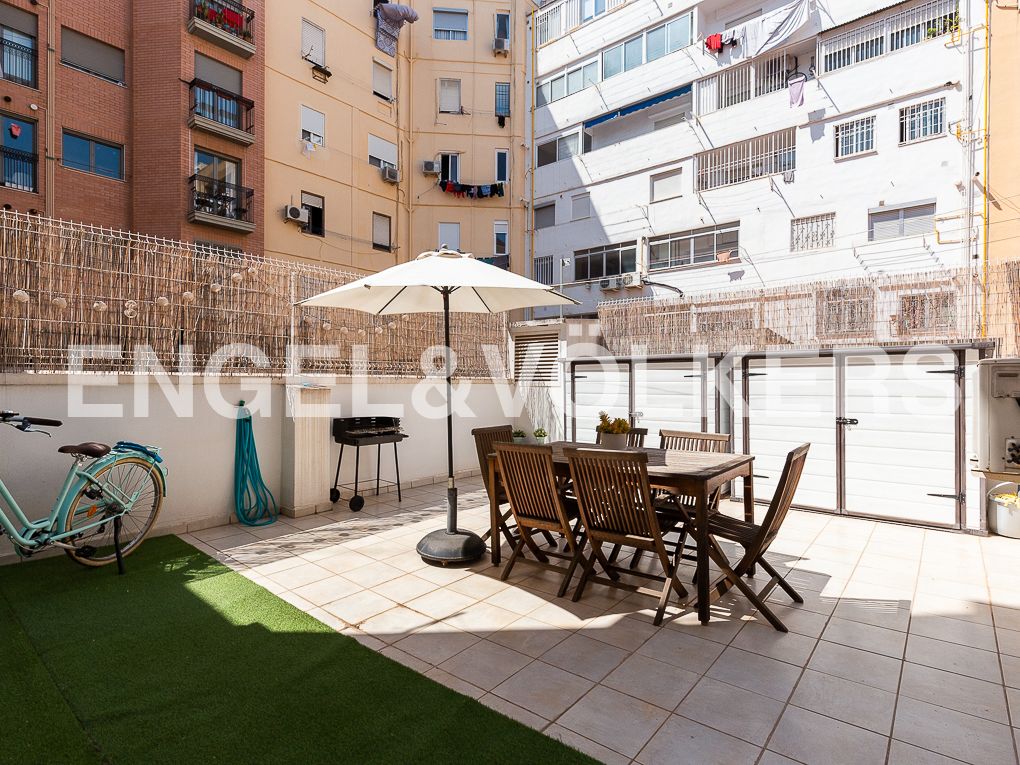 Terraza de Piso de alquiler en  Valencia Capital con Aire acondicionado, Calefacción y Terraza