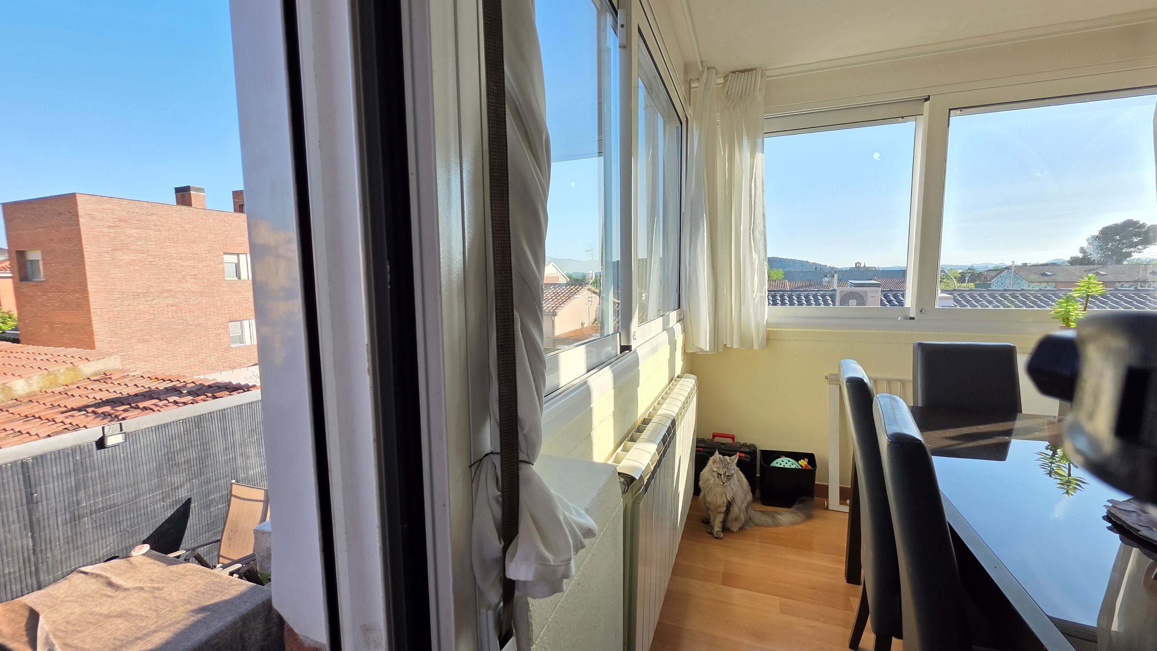 Balcony of Flat for sale in Cerdanyola del Vallès  with Air Conditioner, Heating and Terrace
