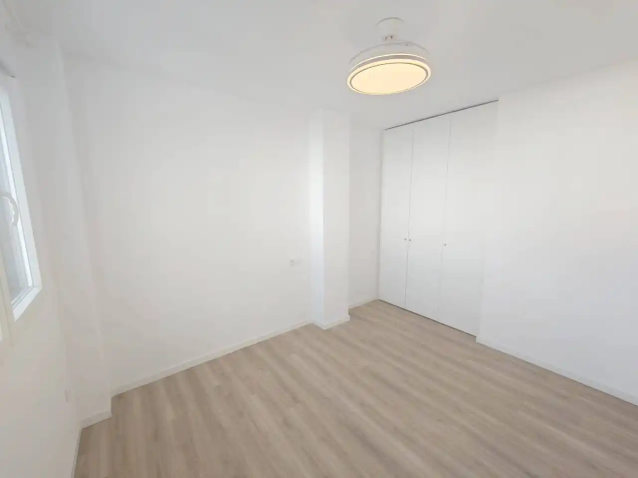 Wohnung zur Miete in Murcia mit Terrasse, Abstellraum und Balkon