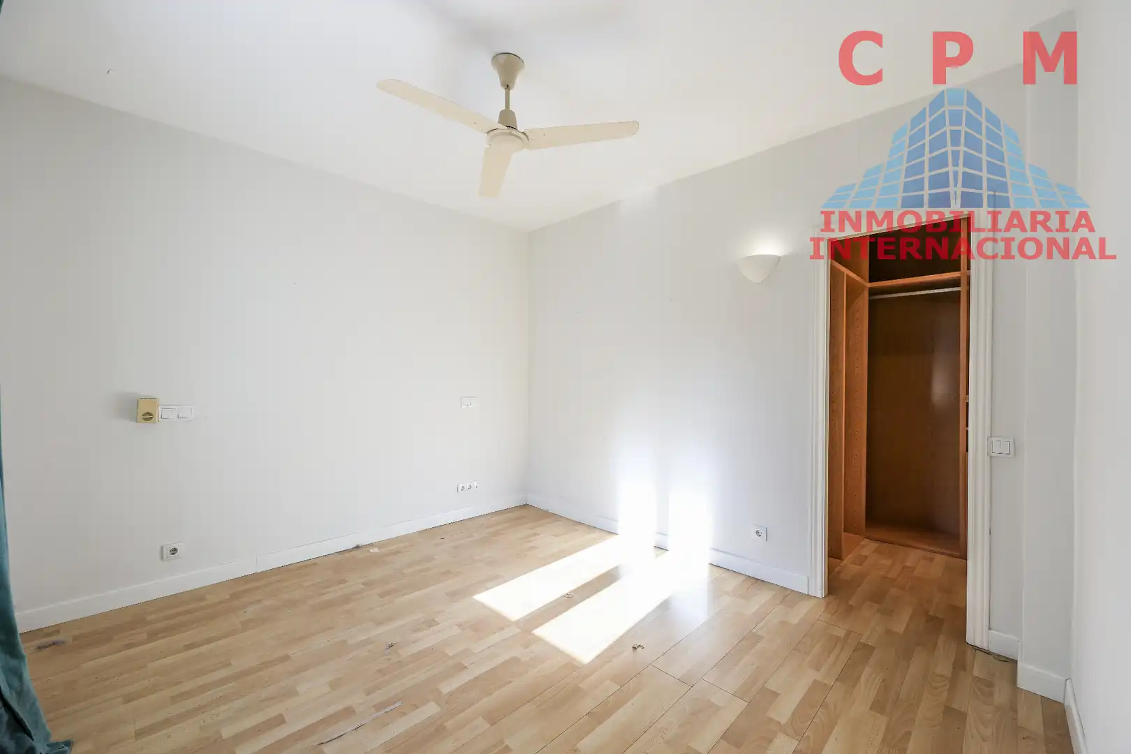 Habitación de Piso de alquiler en Madrid con Aire acondicionado, Calefacción y Parquet