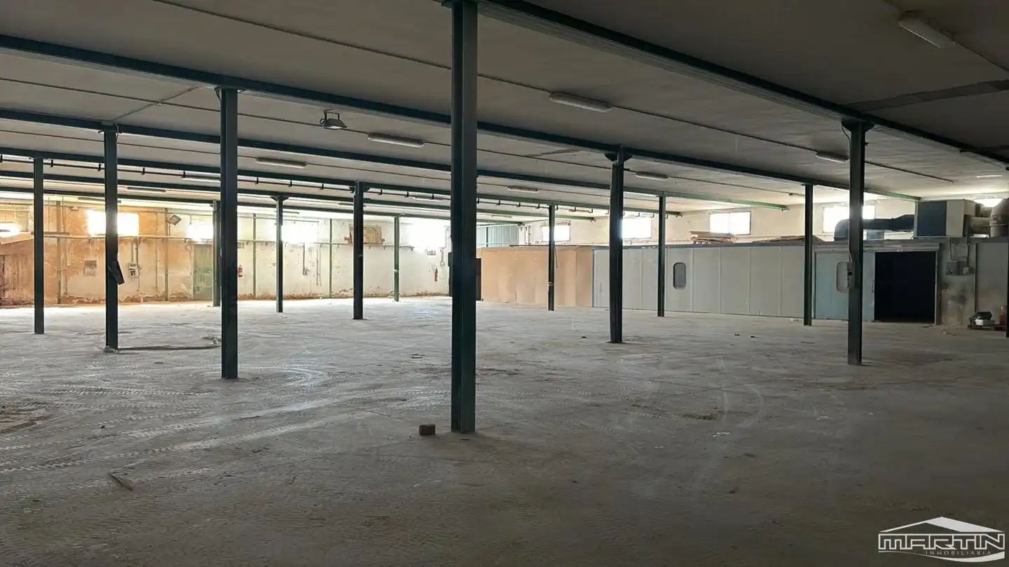 Industrial building to rent in Cabra, imagen 30