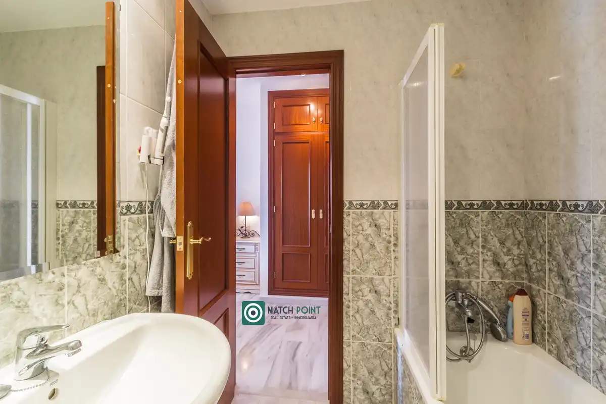 Baño de Piso en venta en Almuñécar