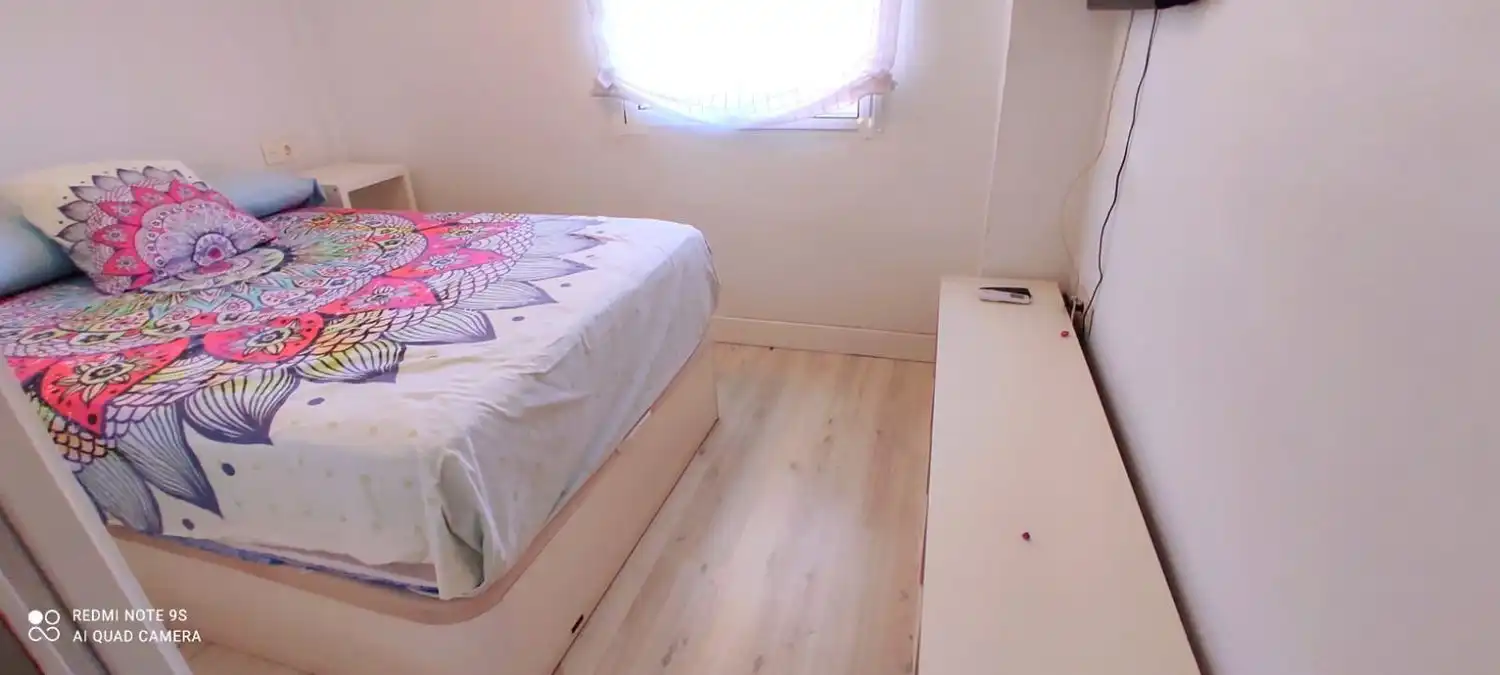 Habitación de Piso de alquiler en Málaga con Aire acondicionado, Amueblado y Balcón