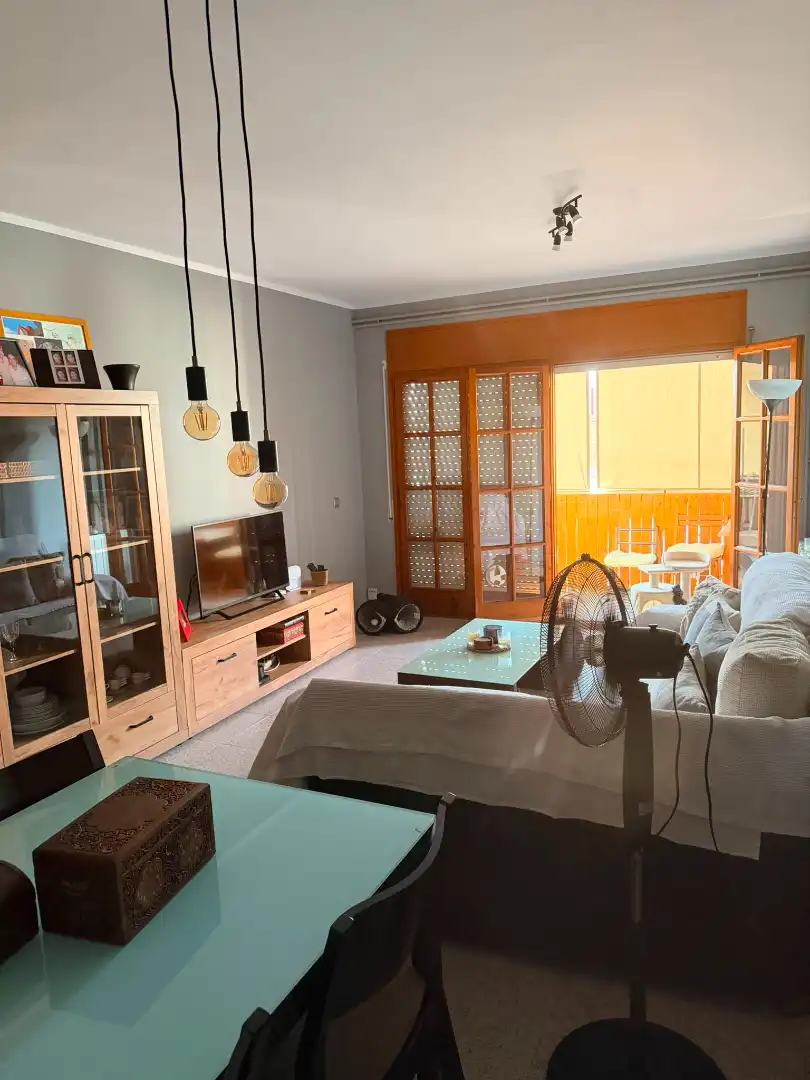 Sala de estar de Piso en venta en Malgrat de Mar con Calefacción, Horno y Microondas