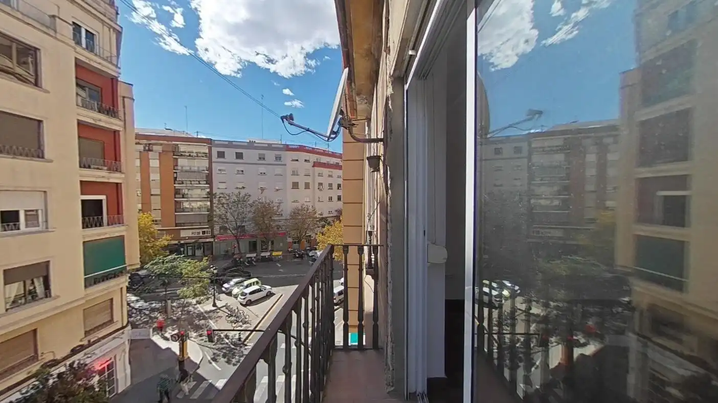 Vista exterior de Pis en venda en Valencia